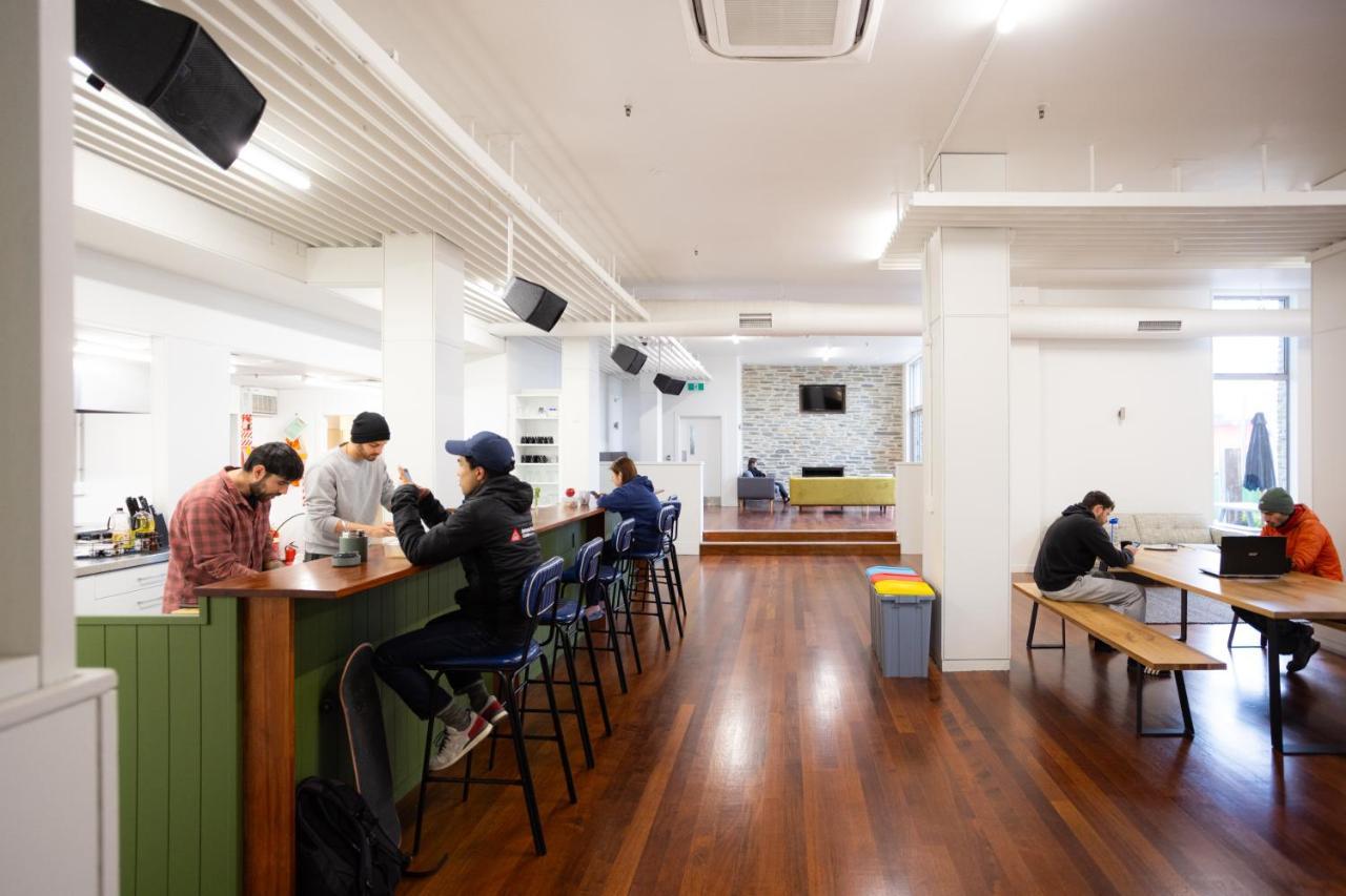 The Brownston Hostel Wanaka Ngoại thất bức ảnh