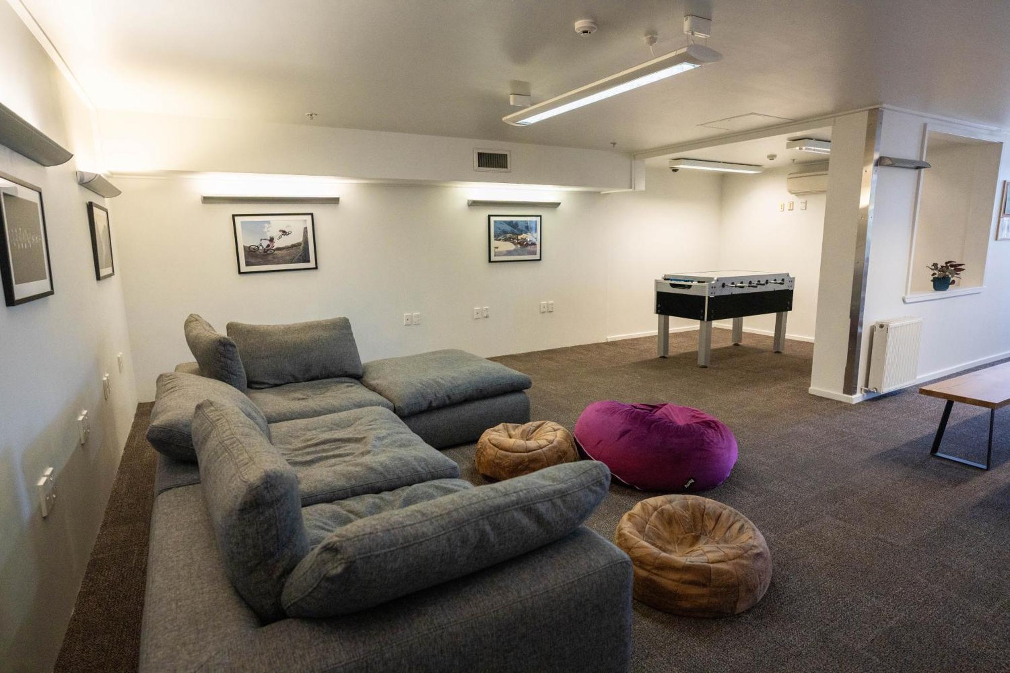 The Brownston Hostel Wanaka Ngoại thất bức ảnh