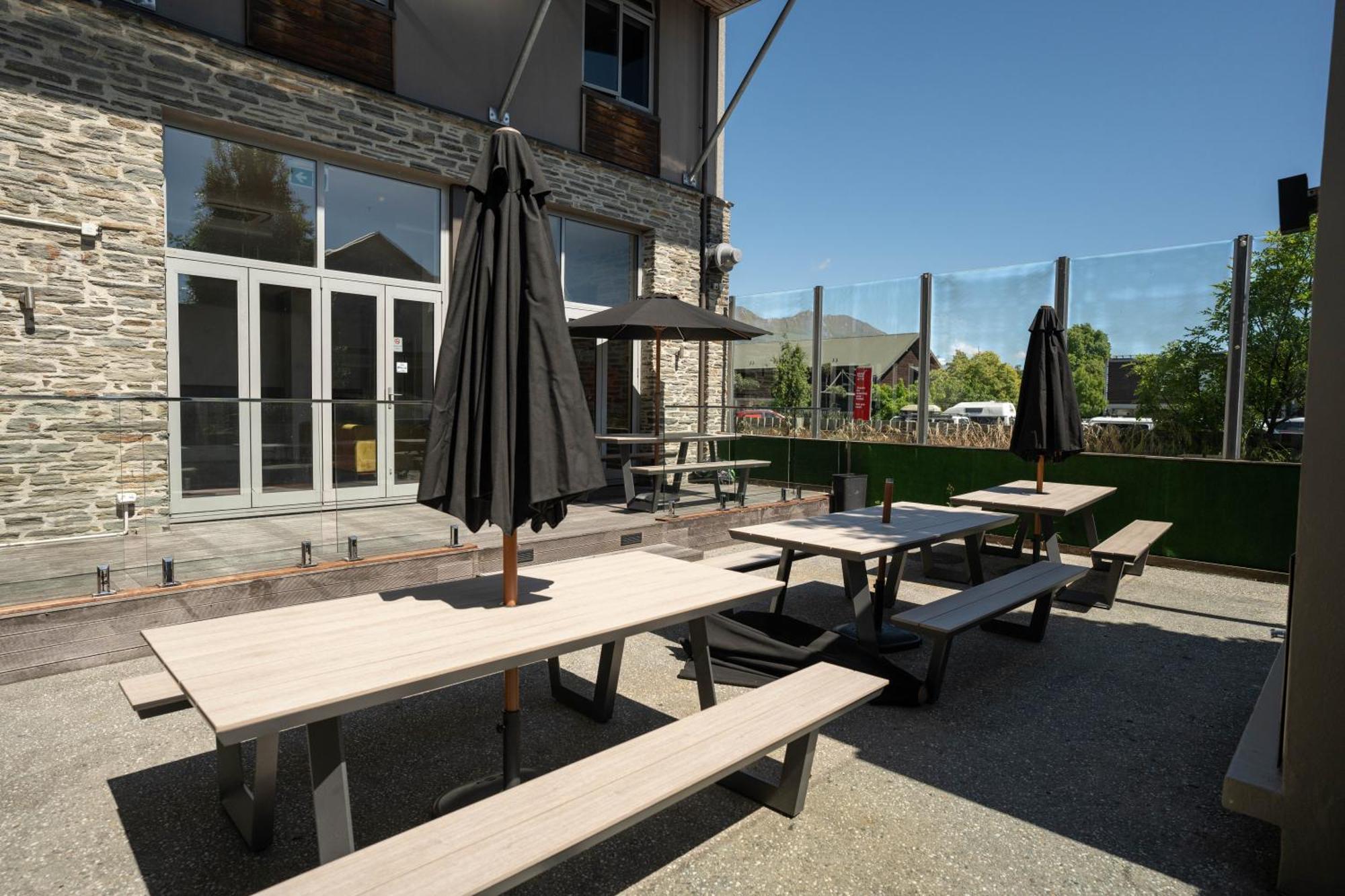 The Brownston Hostel Wanaka Ngoại thất bức ảnh