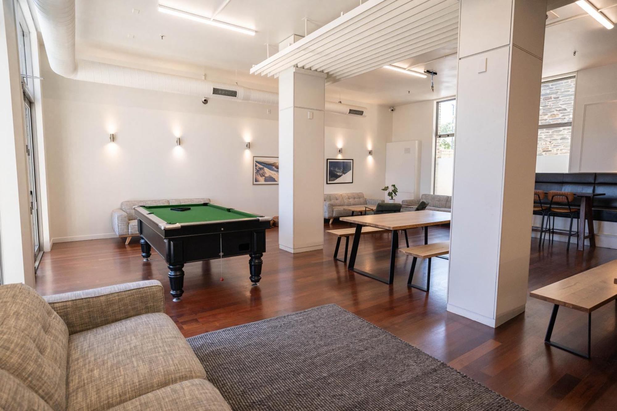 The Brownston Hostel Wanaka Ngoại thất bức ảnh