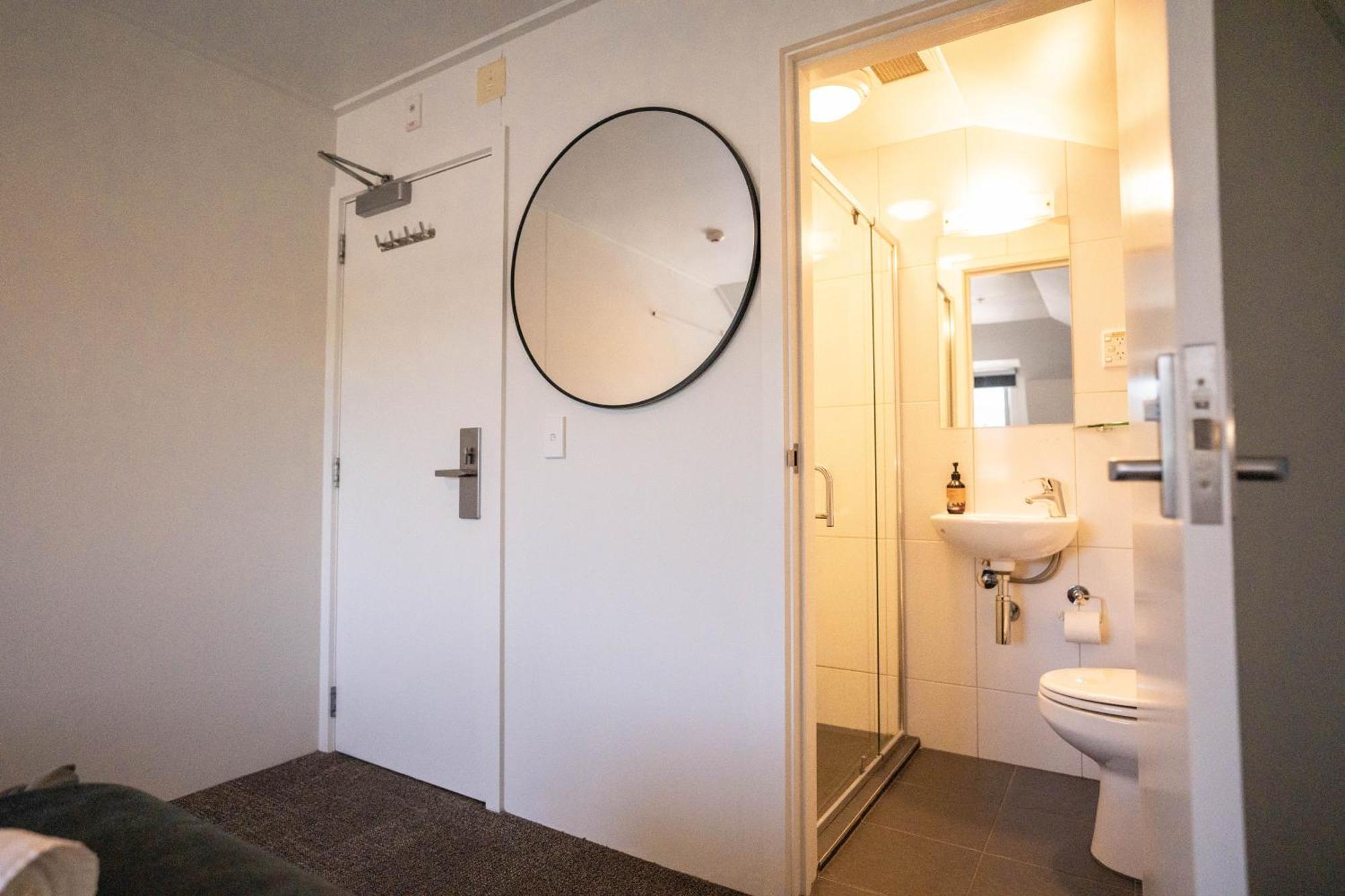The Brownston Hostel Wanaka Ngoại thất bức ảnh
