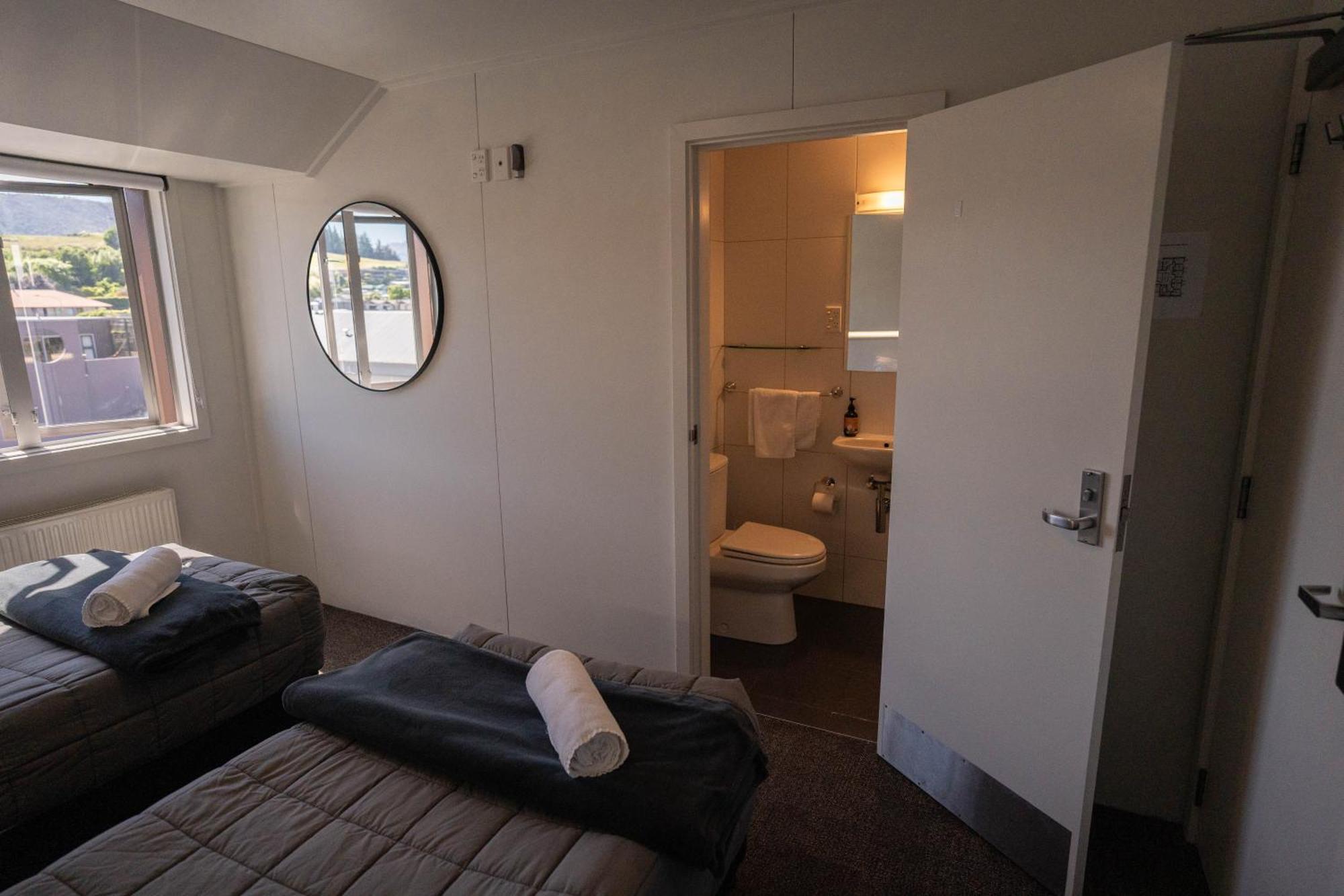 The Brownston Hostel Wanaka Ngoại thất bức ảnh