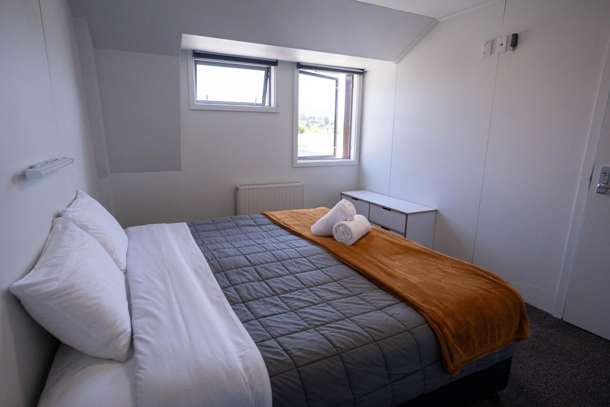 The Brownston Hostel Wanaka Ngoại thất bức ảnh