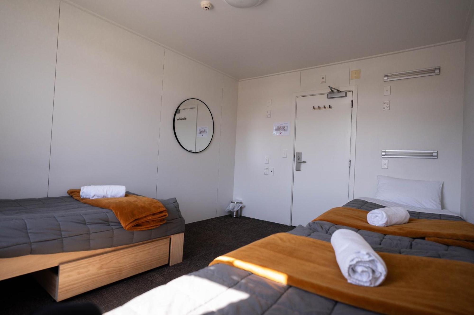The Brownston Hostel Wanaka Ngoại thất bức ảnh
